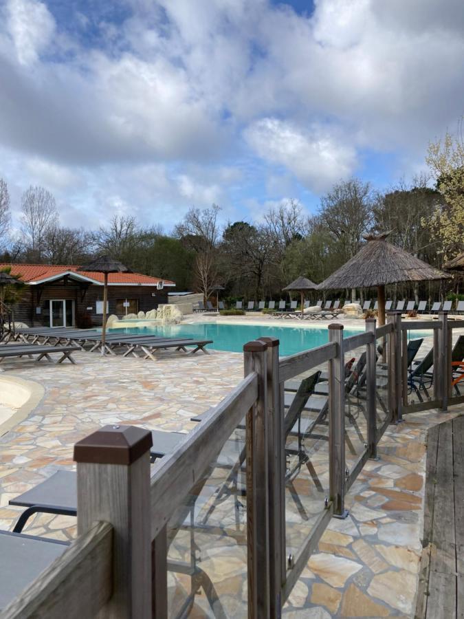 Camping 5* - Biscarosse Lac - Mobilhome 2 Chambres - 4 Personnes Biscarrosse Buitenkant foto